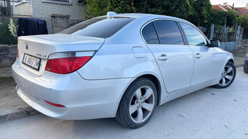 BMW 530, снимка 4 - Автомобили и джипове - 52135443