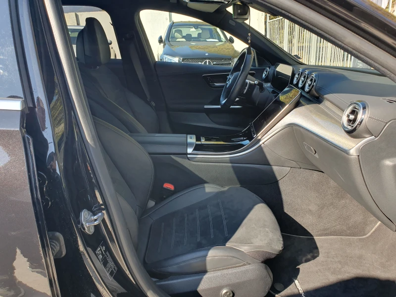 Mercedes-Benz C 220 d* AMG* CAM* DISTR* MULTIBEAM* 4MATIC, снимка 14 - Автомобили и джипове - 52155613