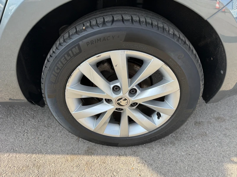 Skoda Octavia 1.5TSI-150-DSG7-NAVI-2019-EURO6, снимка 9 - Автомобили и джипове - 52697387