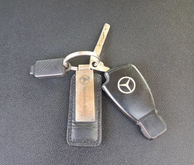 Mercedes-Benz B 200 Turbo, снимка 15 - Автомобили и джипове - 52869145