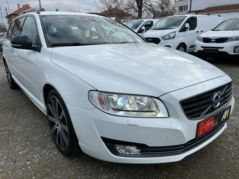 Volvo V70 D4 AWD/ОБСЛУЖЕН/YV1BW81C6G1376032/ТОП СЪСТОЯНИЕ/, снимка 7 - Автомобили и джипове - 52876587