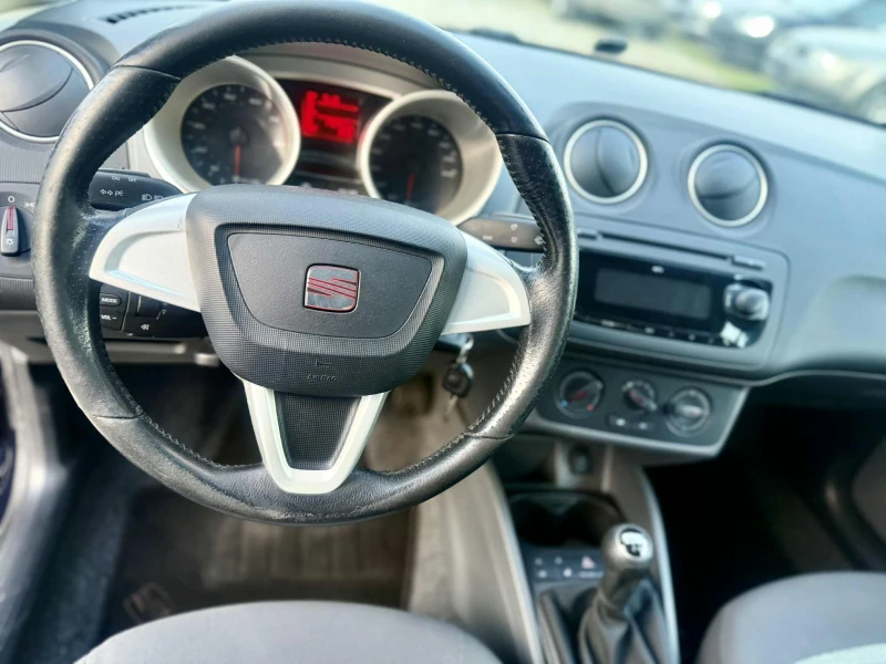 Seat Ibiza 1.2, снимка 10 - Автомобили и джипове - 52882362