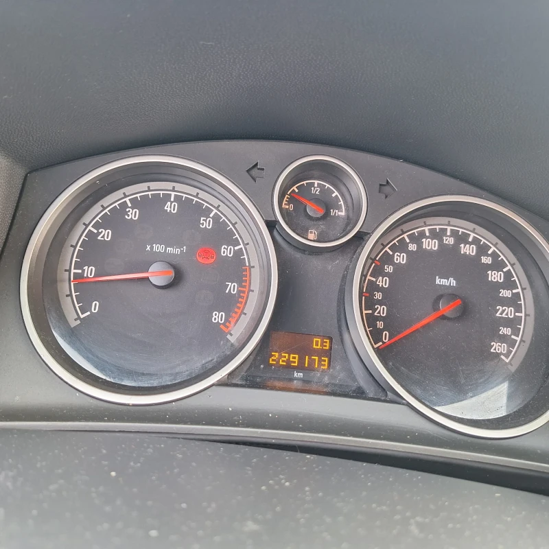 Opel Astra 1.6 i, снимка 11 - Автомобили и джипове - 53023942