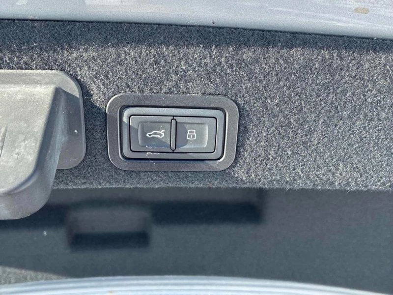 Audi A6 * 3.0T * CARFAX * ЦЕНА ДО БГ, снимка 13 - Автомобили и джипове - 53406011