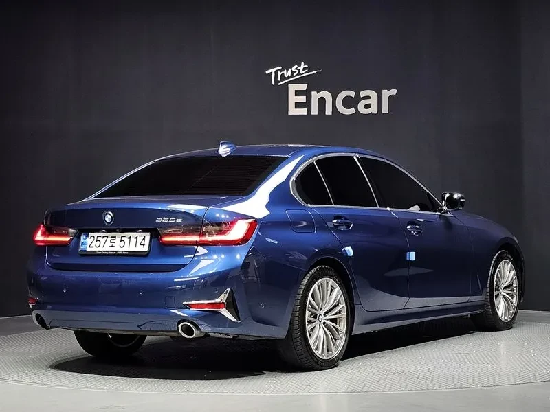 BMW 330 Hybrid - САМО 30% АВАНС, снимка 2 - Автомобили и джипове - 55991865