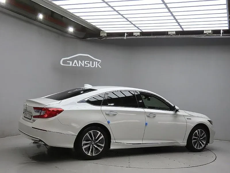 Honda Accord 10Th Generation 2.0 Hybrid Touring | Mobile.bg � ����������� 4