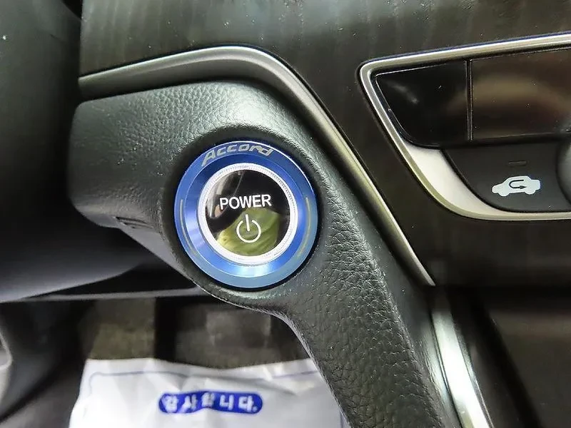 Honda Accord 10Th Generation 2.0 Hybrid Touring | Mobile.bg � ����������� 13