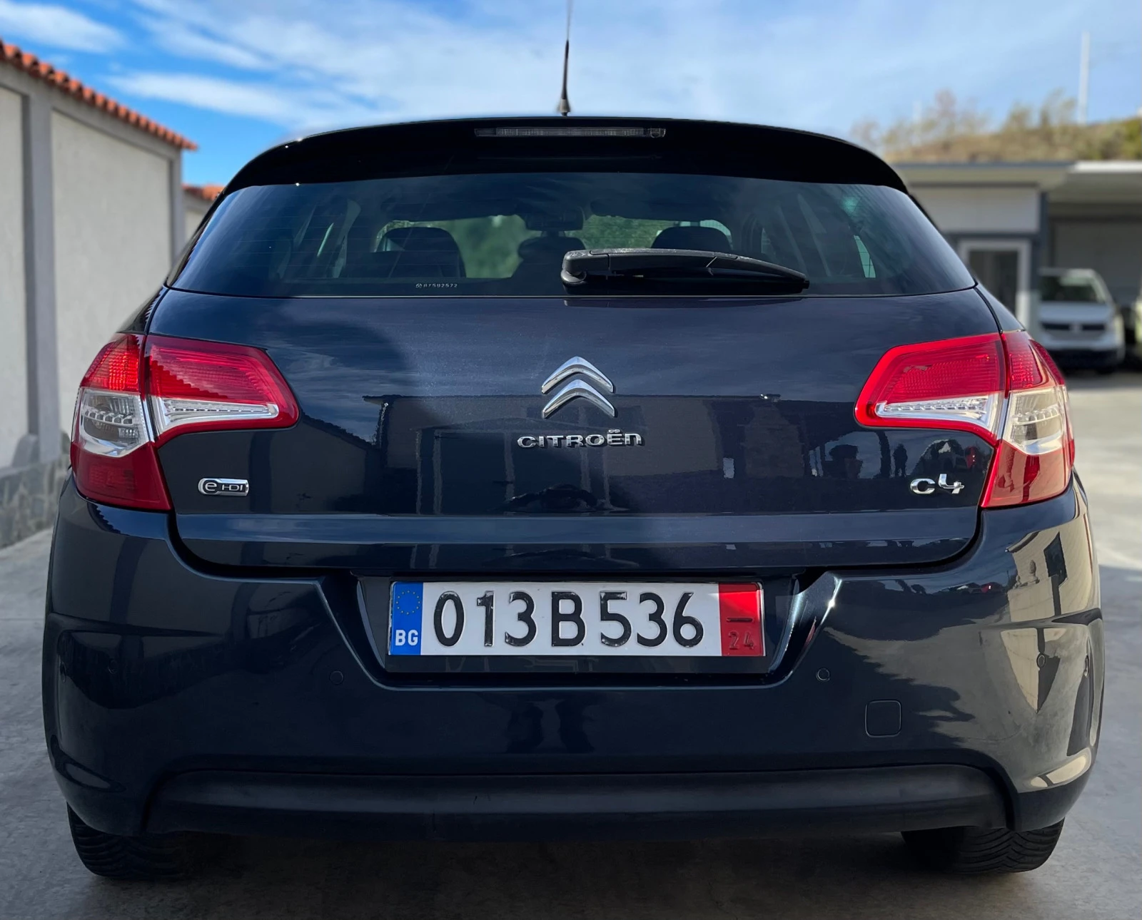 Citroen C4 1.6 HDI Euro 5 - изображение 4