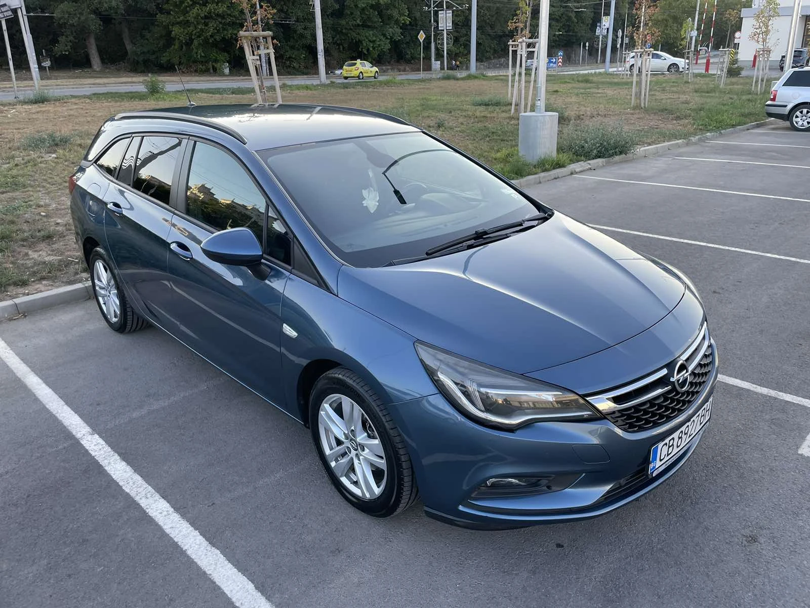 Opel Astra 1.4 Turbo - изображение 4