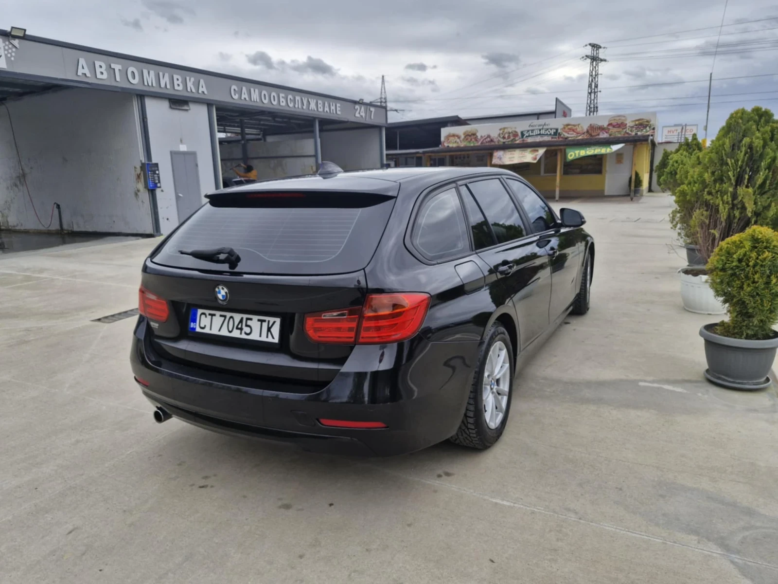 BMW 320  - изображение 7