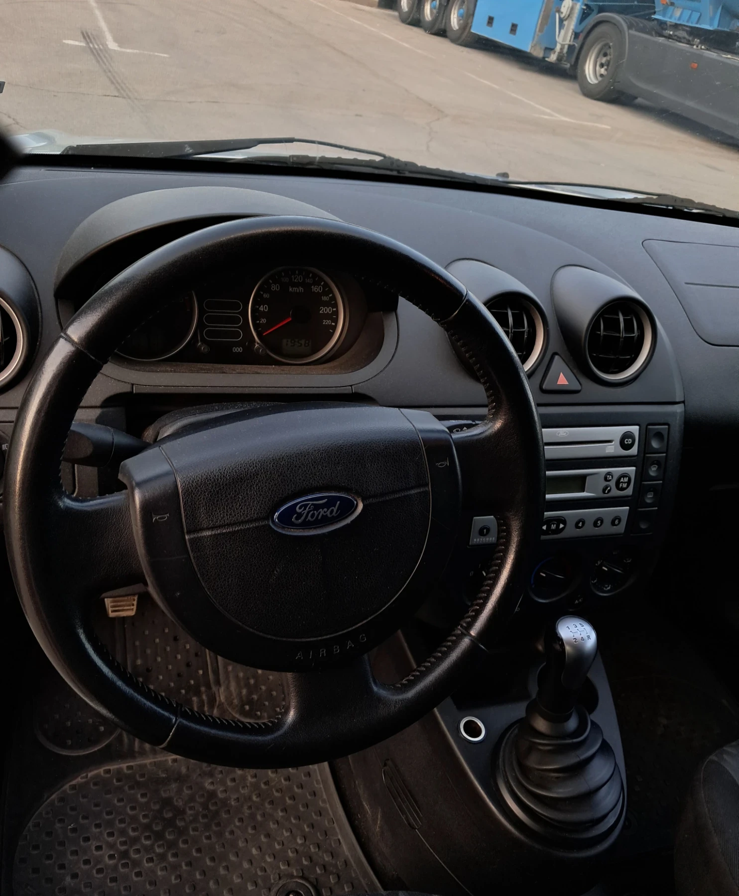 Ford Fiesta 1.4 tdci - изображение 10