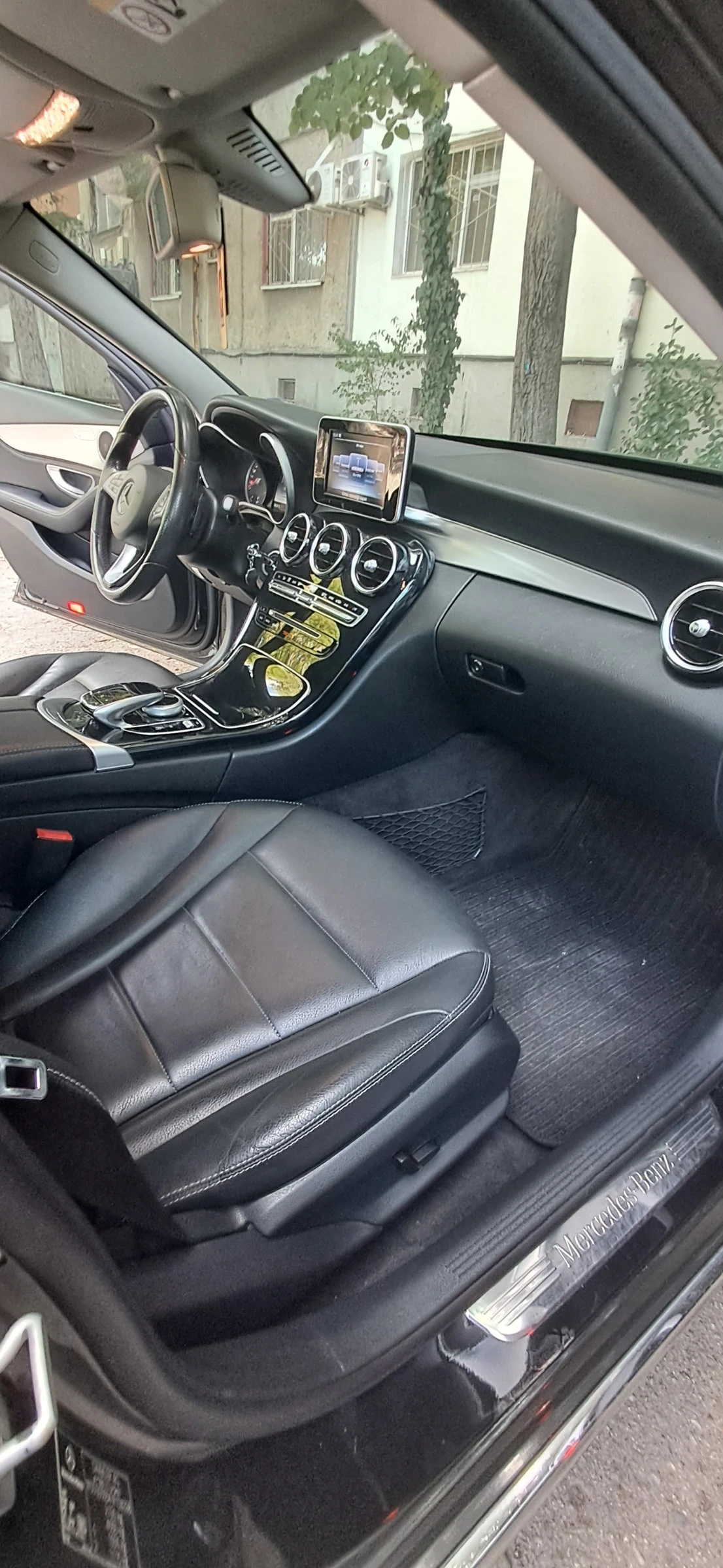 Mercedes-Benz C 220 Блутек - изображение 9