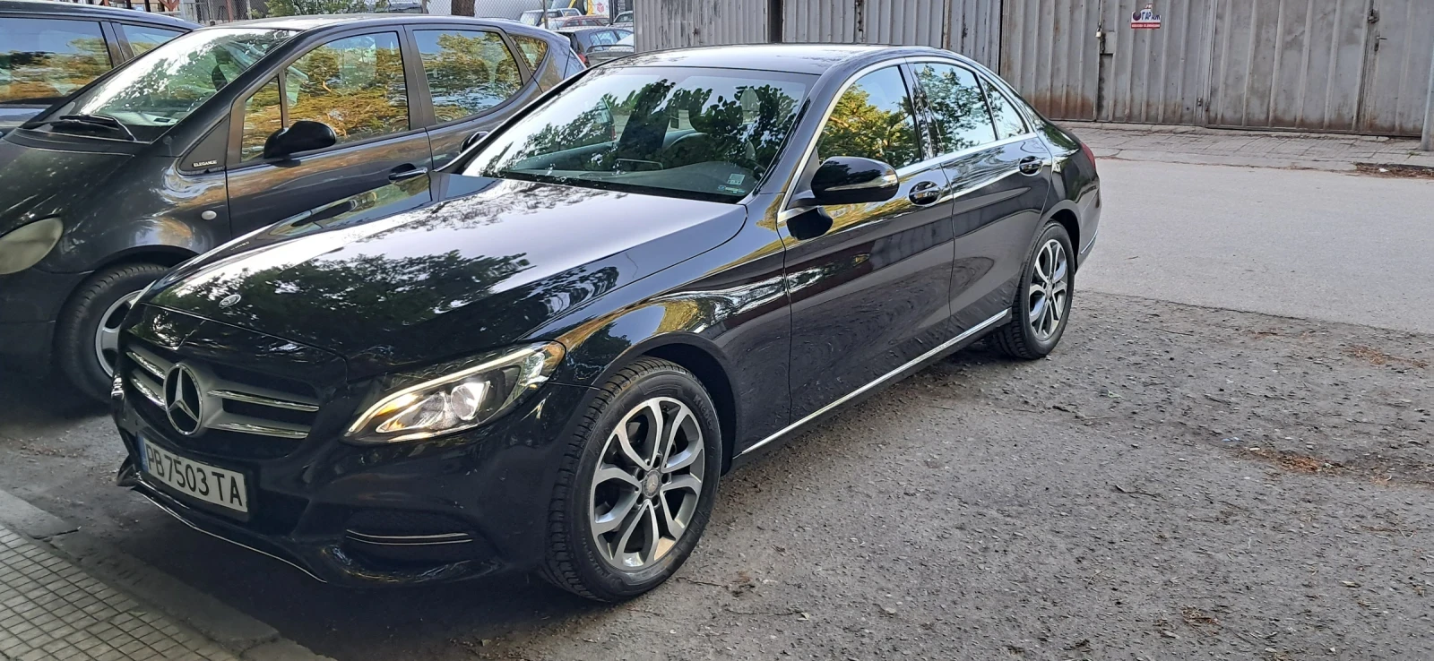 Mercedes-Benz C 220 Блутек - изображение 6