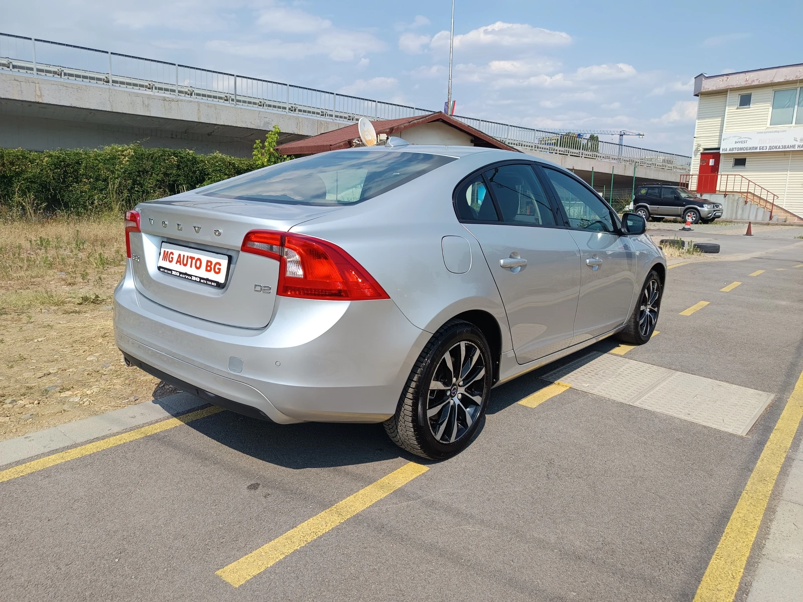 Volvo S60 2.0D - изображение 5