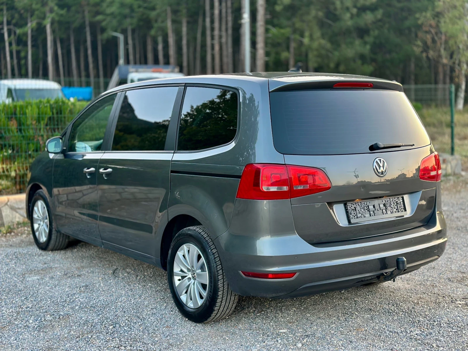 VW Sharan 2.0 TDI - изображение 6