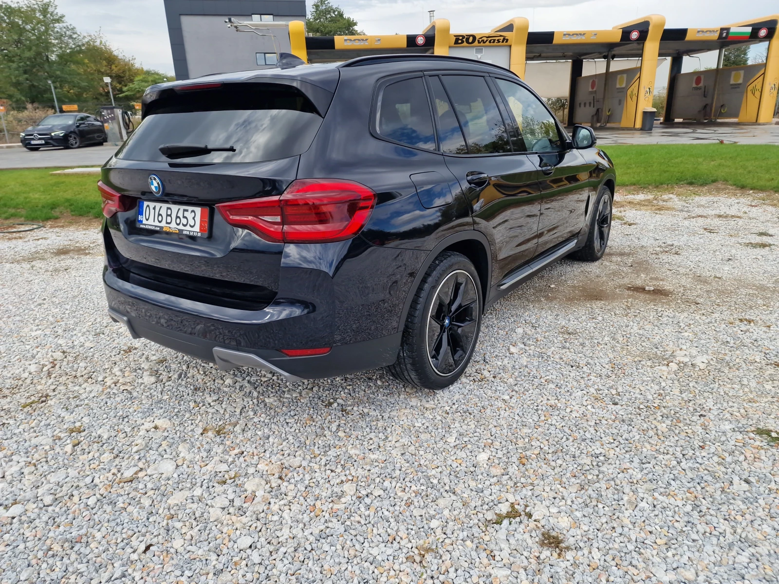 BMW iX3 EXECUTIVE - изображение 5
