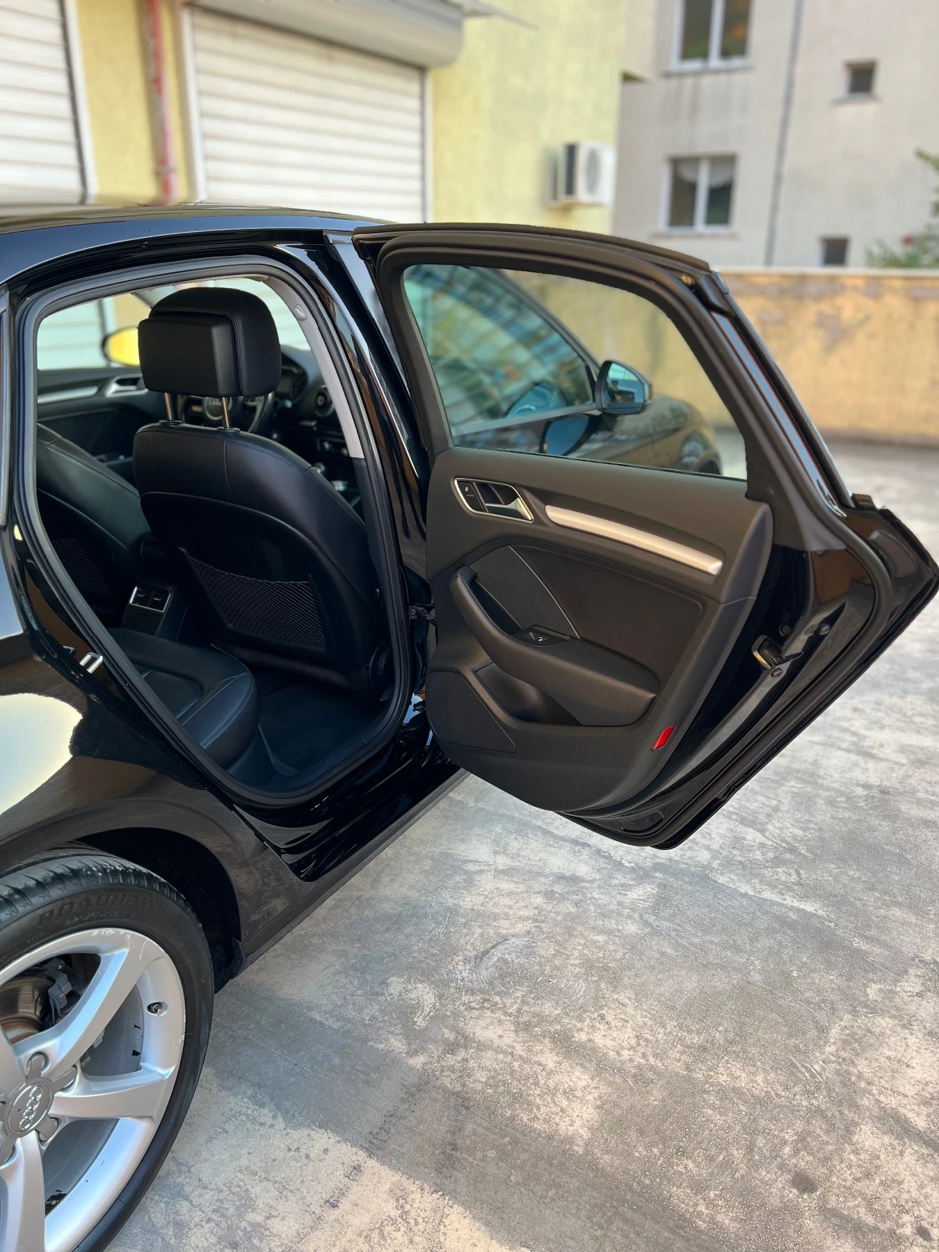 Audi A3 1.8i | Mobile.bg � ����������� 10