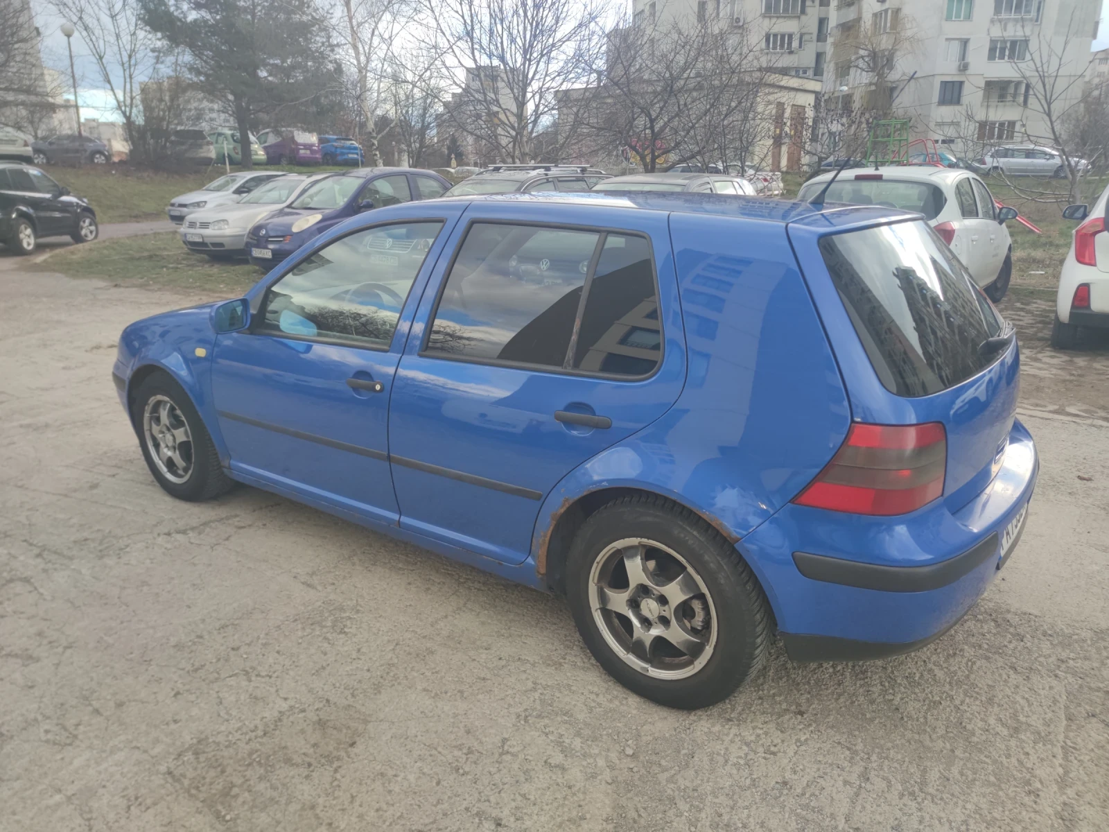 VW Golf  - изображение 9