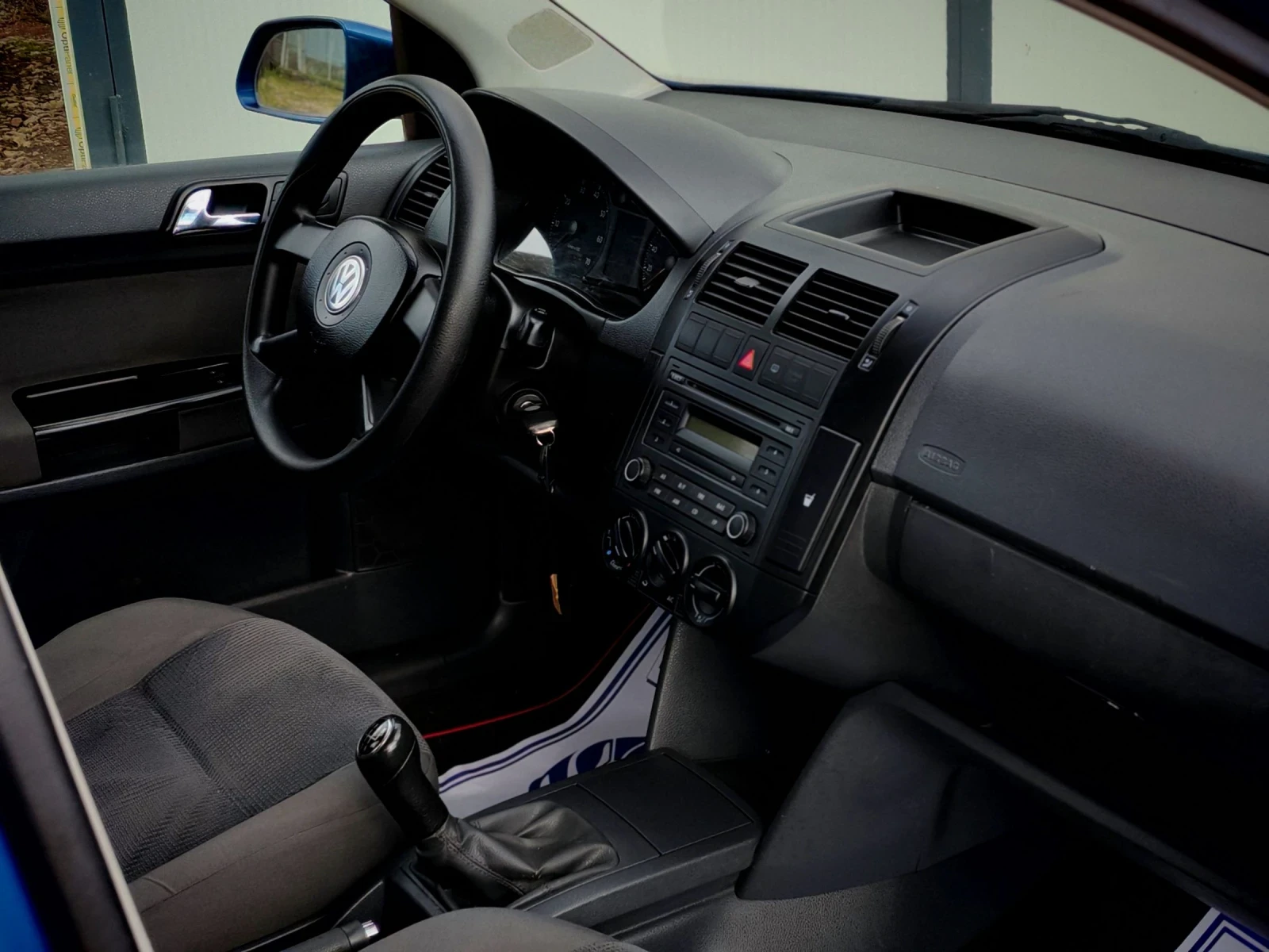 VW Polo 1.2I(70)* FACELIFT* FAMILY* НОВ ВНОС* , снимка 12 - Автомобили и джипове - 53637106