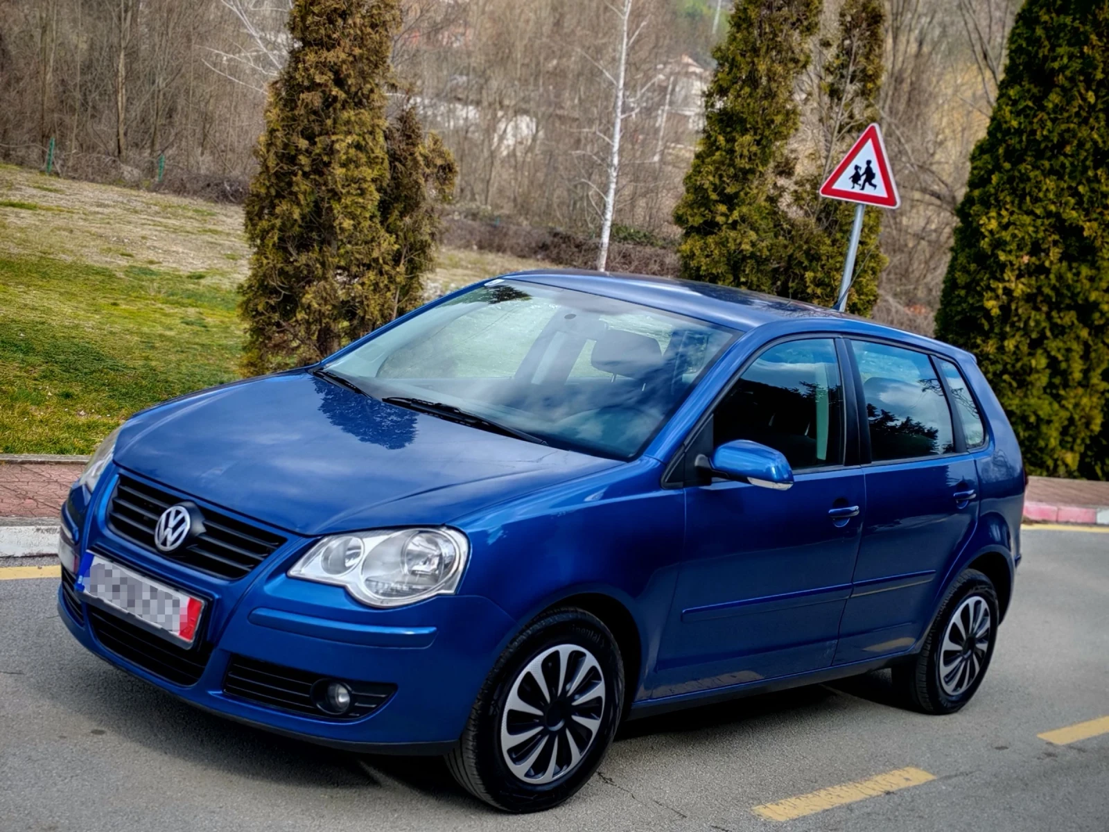 VW Polo 1.2I(70)* FACELIFT* FAMILY* НОВ ВНОС* , снимка 3 - Автомобили и джипове - 53637106