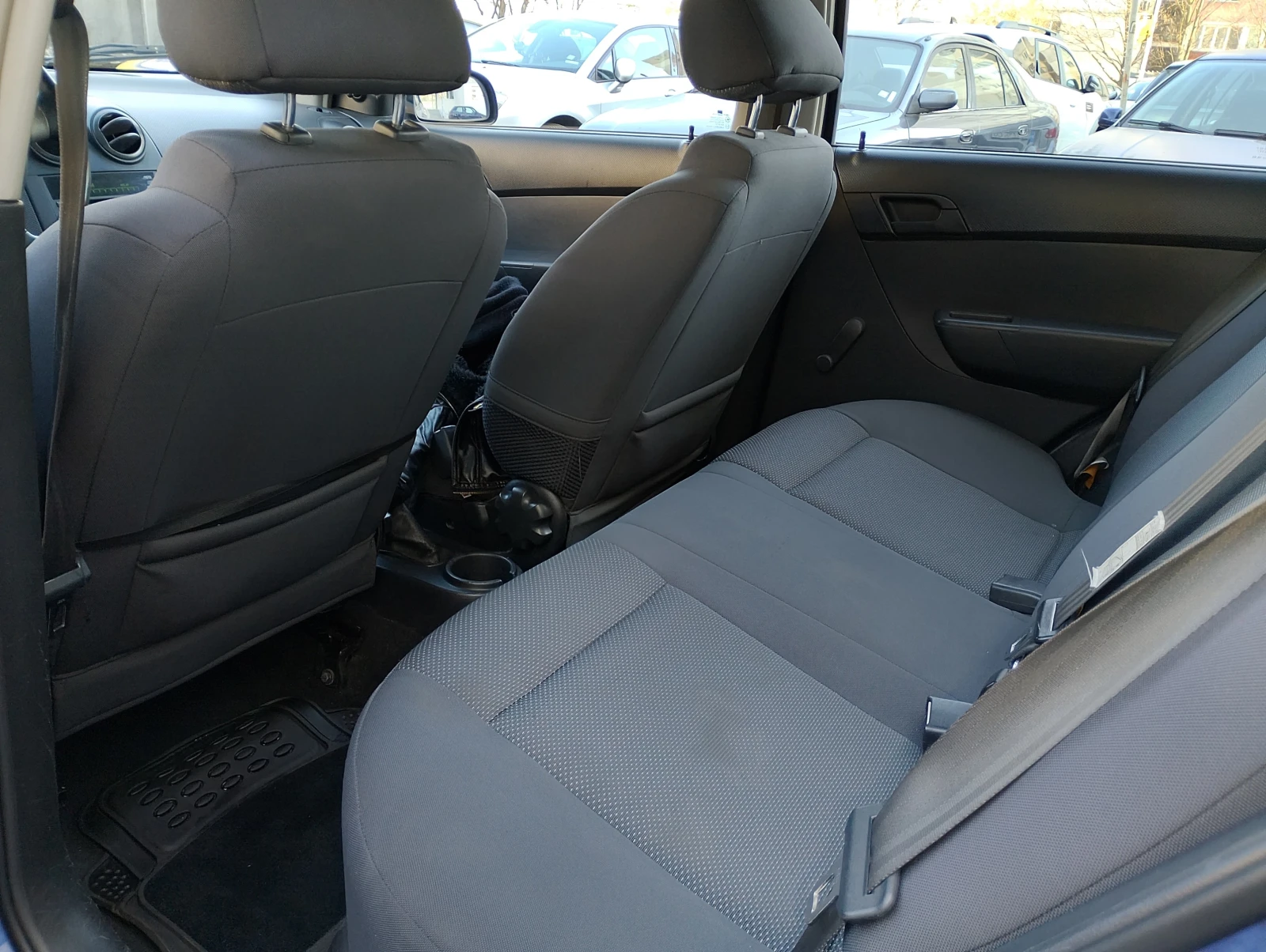 Chevrolet Aveo, снимка 8 - Автомобили и джипове - 53839946