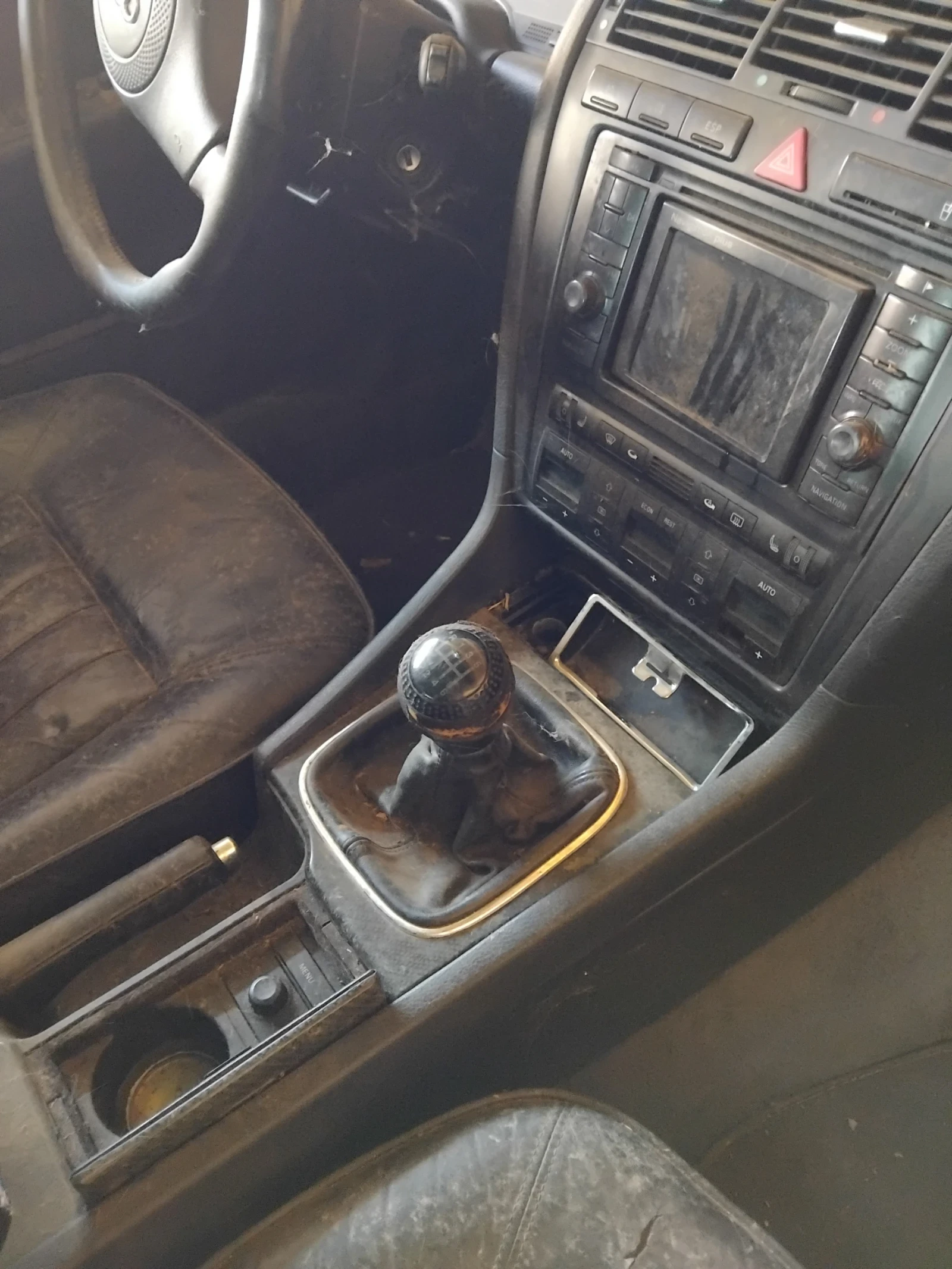 Audi A8, снимка 12 - Автомобили и джипове - 53845977