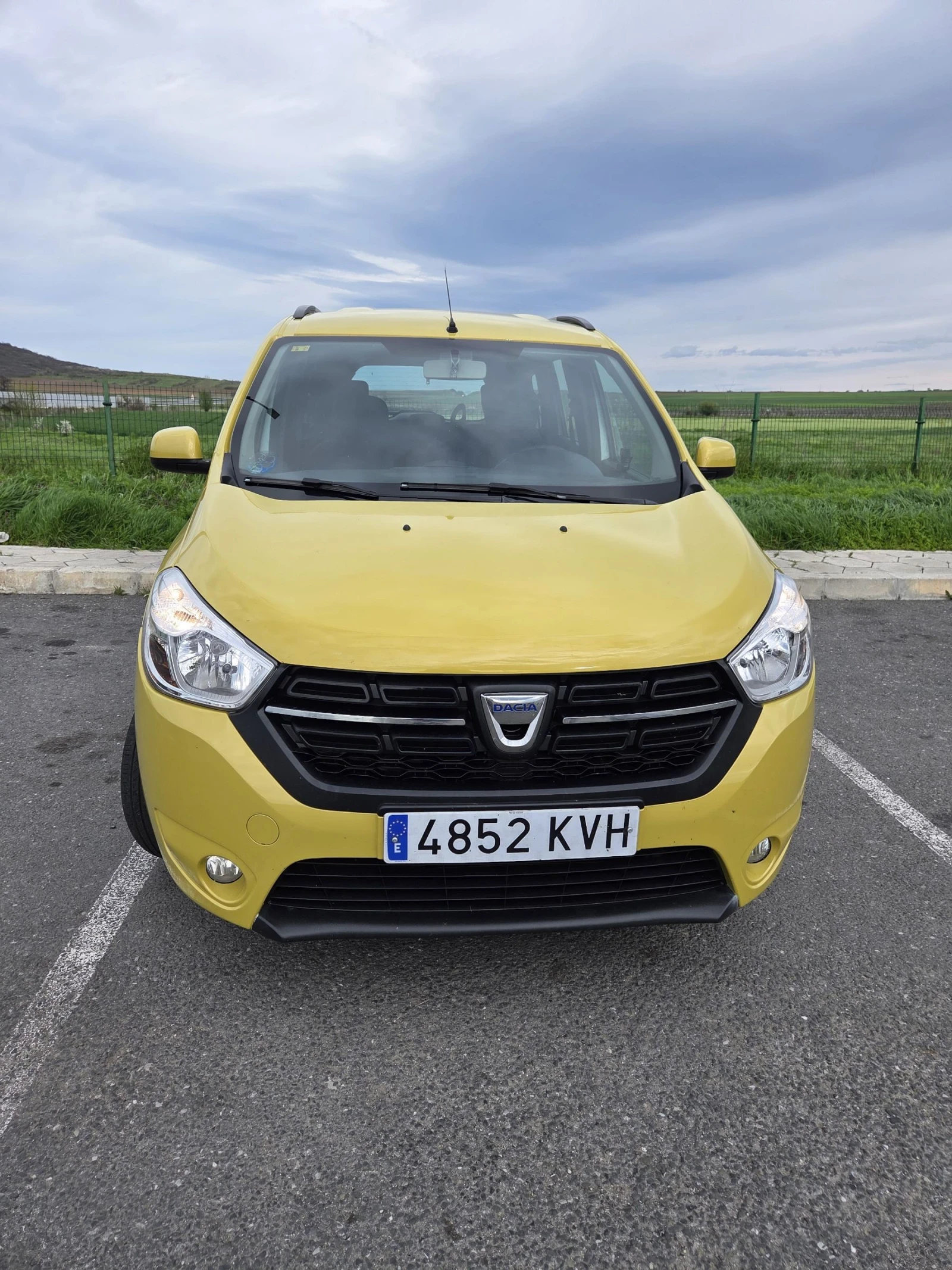 Dacia Lodgy 1.6 Фабрична газ (2019)