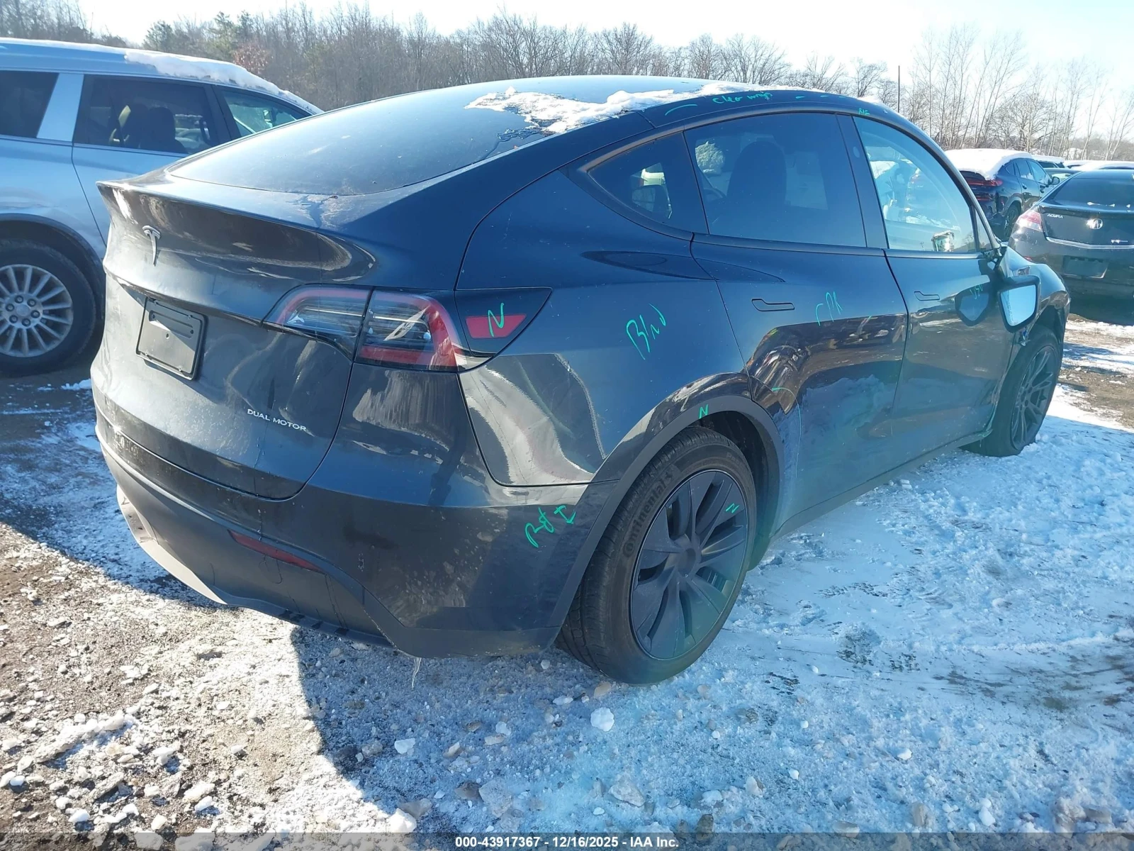 Tesla Model Y Long Range Dual Motor All-wheel Drive, снимка 4 - Автомобили и джипове - 54572929