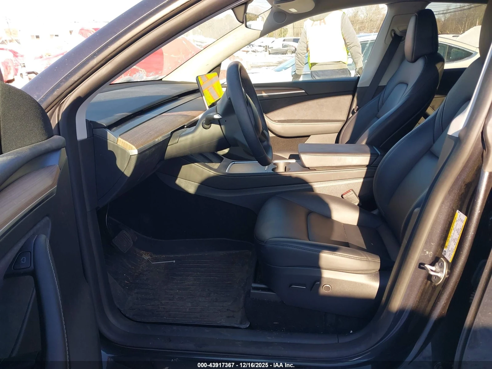 Tesla Model Y Long Range Dual Motor All-wheel Drive, снимка 7 - Автомобили и джипове - 54572929