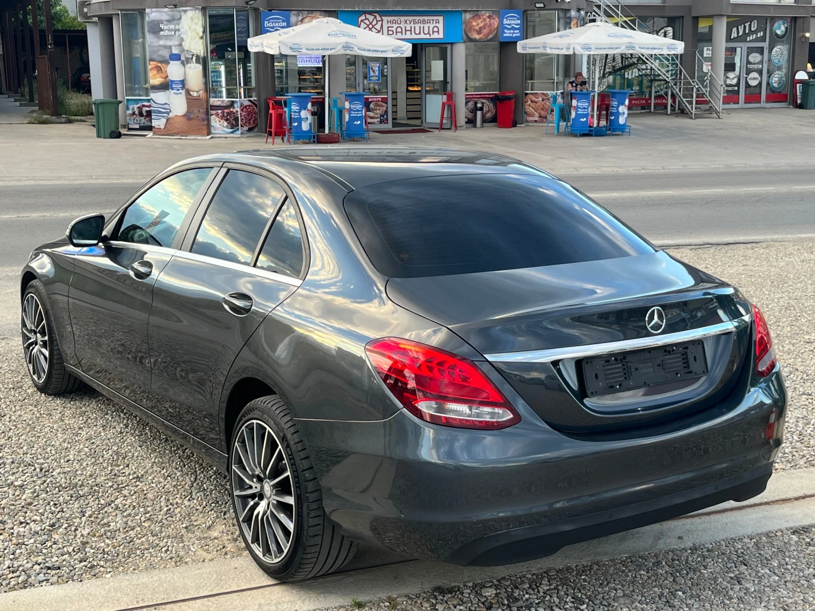 Mercedes-Benz C 180 Avtomat.Navi.Топ съсояние.Собствен лизинг!!!, снимка 4 - Автомобили и джипове - 54973938