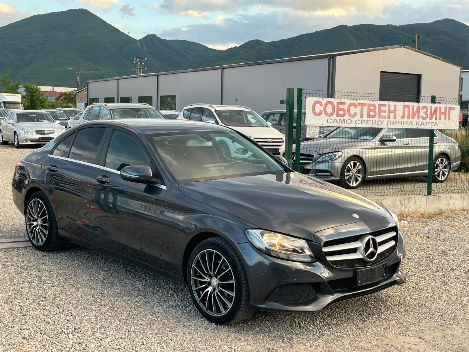 Mercedes-Benz C 180 Avtomat.Navi.Топ съсояние.Собствен лизинг!!!, снимка 3 - Автомобили и джипове - 54973938