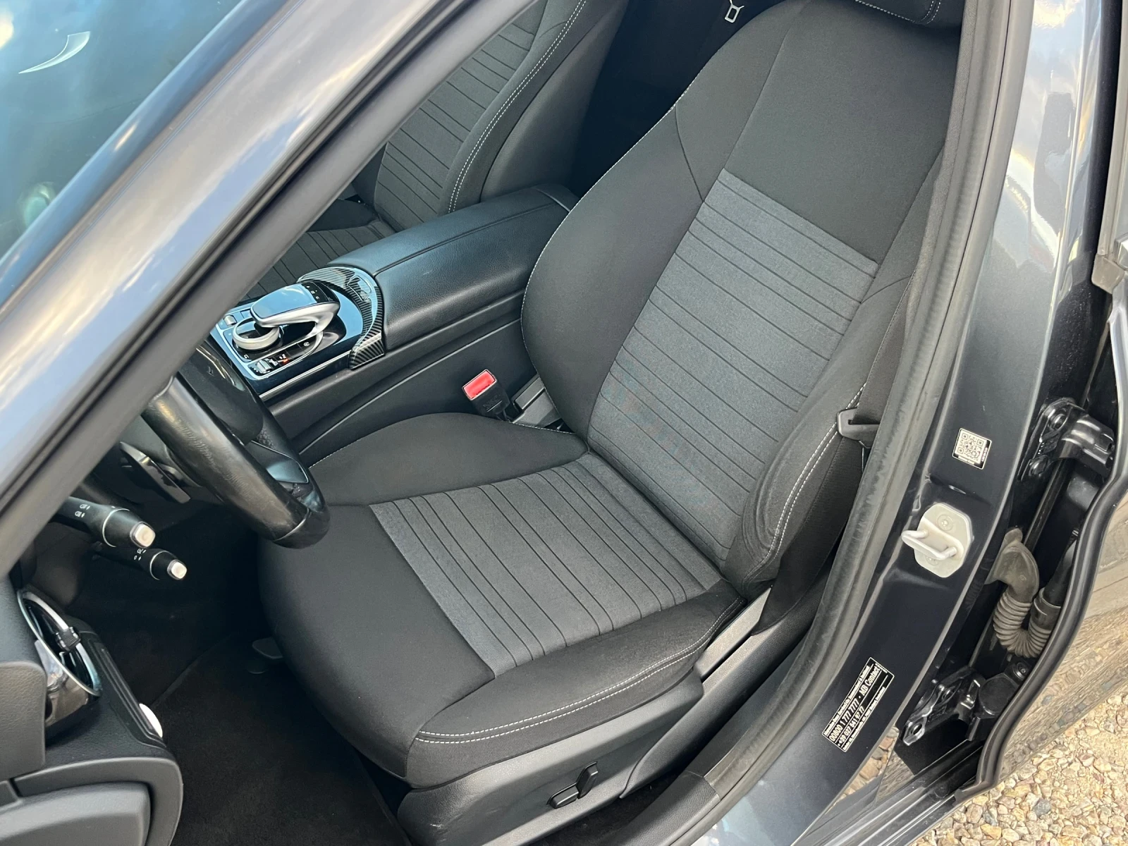 Mercedes-Benz C 180 Avtomat.Navi.Топ съсояние.Собствен лизинг!!!, снимка 10 - Автомобили и джипове - 54973938