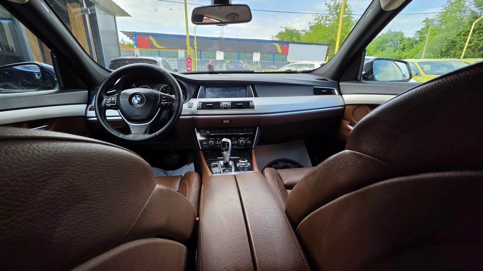 BMW 5 Gran Turismo 530d, снимка 13 - Автомобили и джипове - 55283626