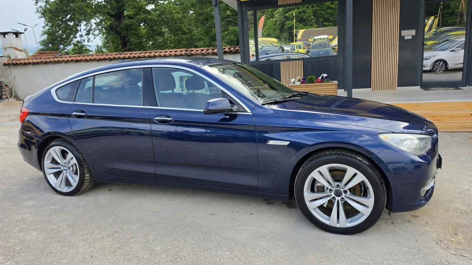 BMW 5 Gran Turismo 530d, снимка 4 - Автомобили и джипове - 55283626