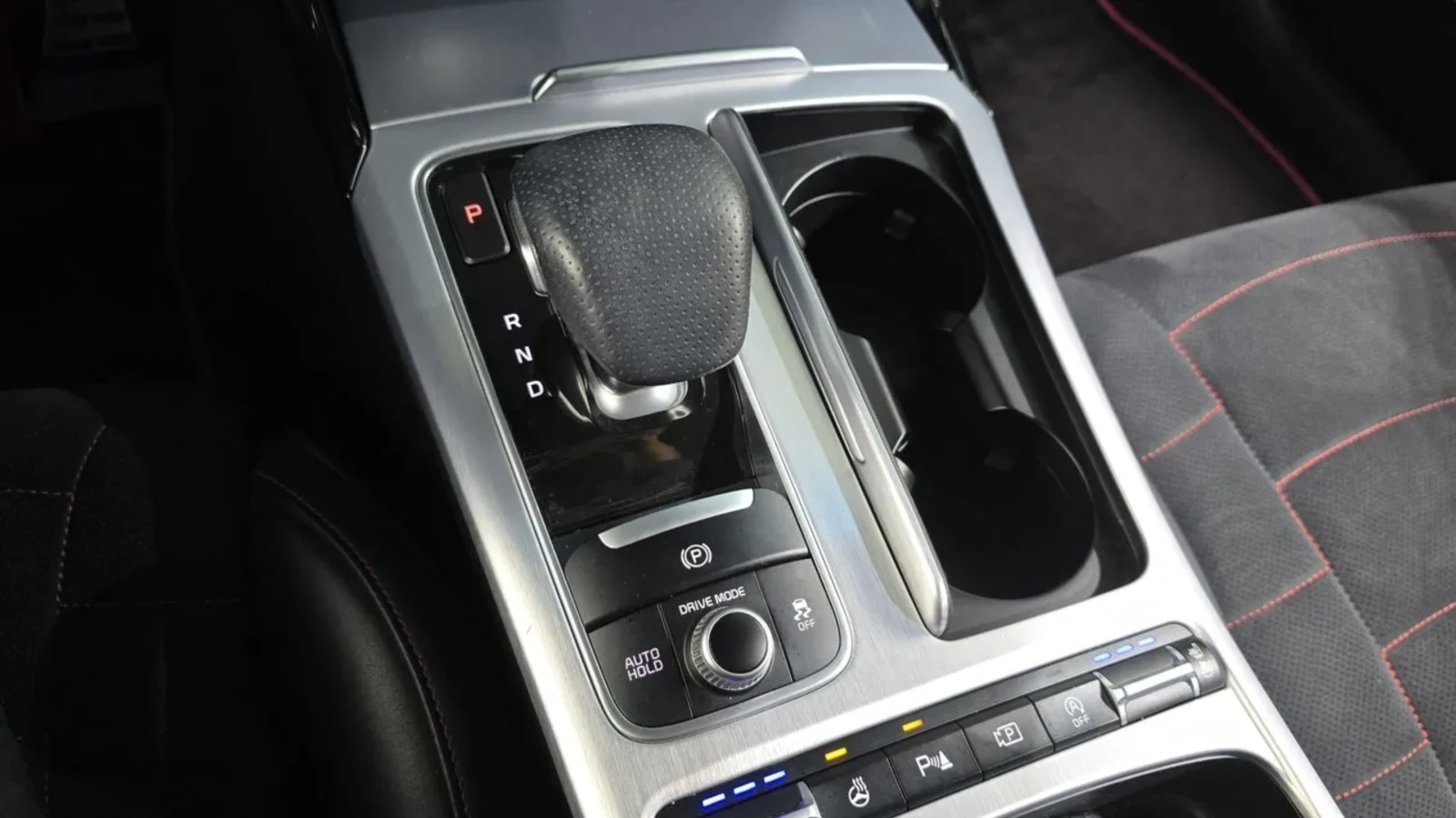 Kia Stinger MEISTER TURBO PACKAGE / 3.3 GT / AWD, снимка 13 - Автомобили и джипове - 55476127