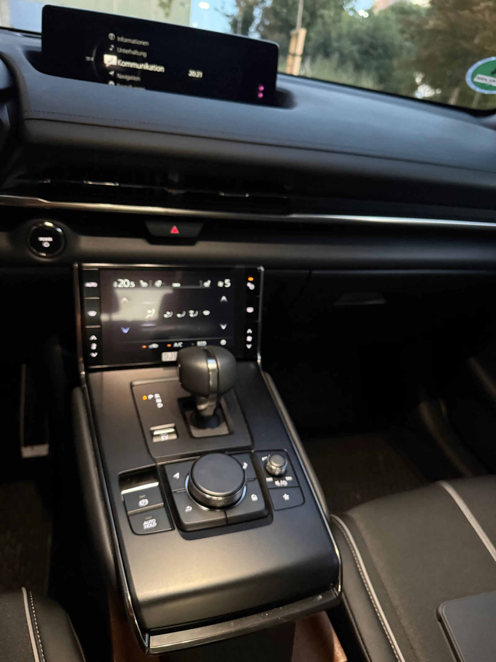 Mazda MX-30 830cc plug in hybrid | Mobile.bg � ����������� 10