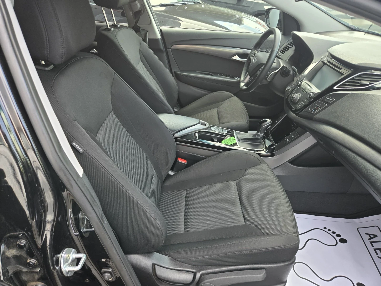 Hyundai I40, снимка 8 - Автомобили и джипове - 55931156