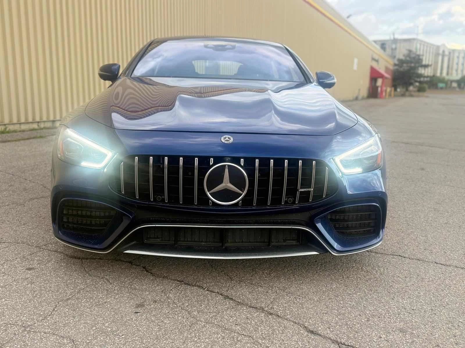 Mercedes-Benz AMG GT * 63 S * БЕЗ ЗАБЕЛЕЖКА * АВТОКРЕДИТ * , снимка 5 - Автомобили и джипове - 55962694