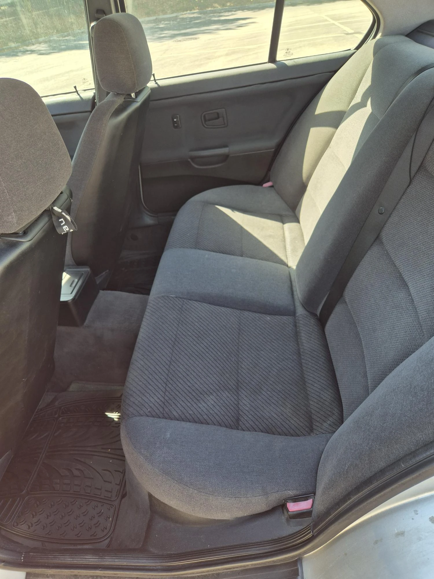 BMW 320, снимка 11 - Автомобили и джипове - 56111475