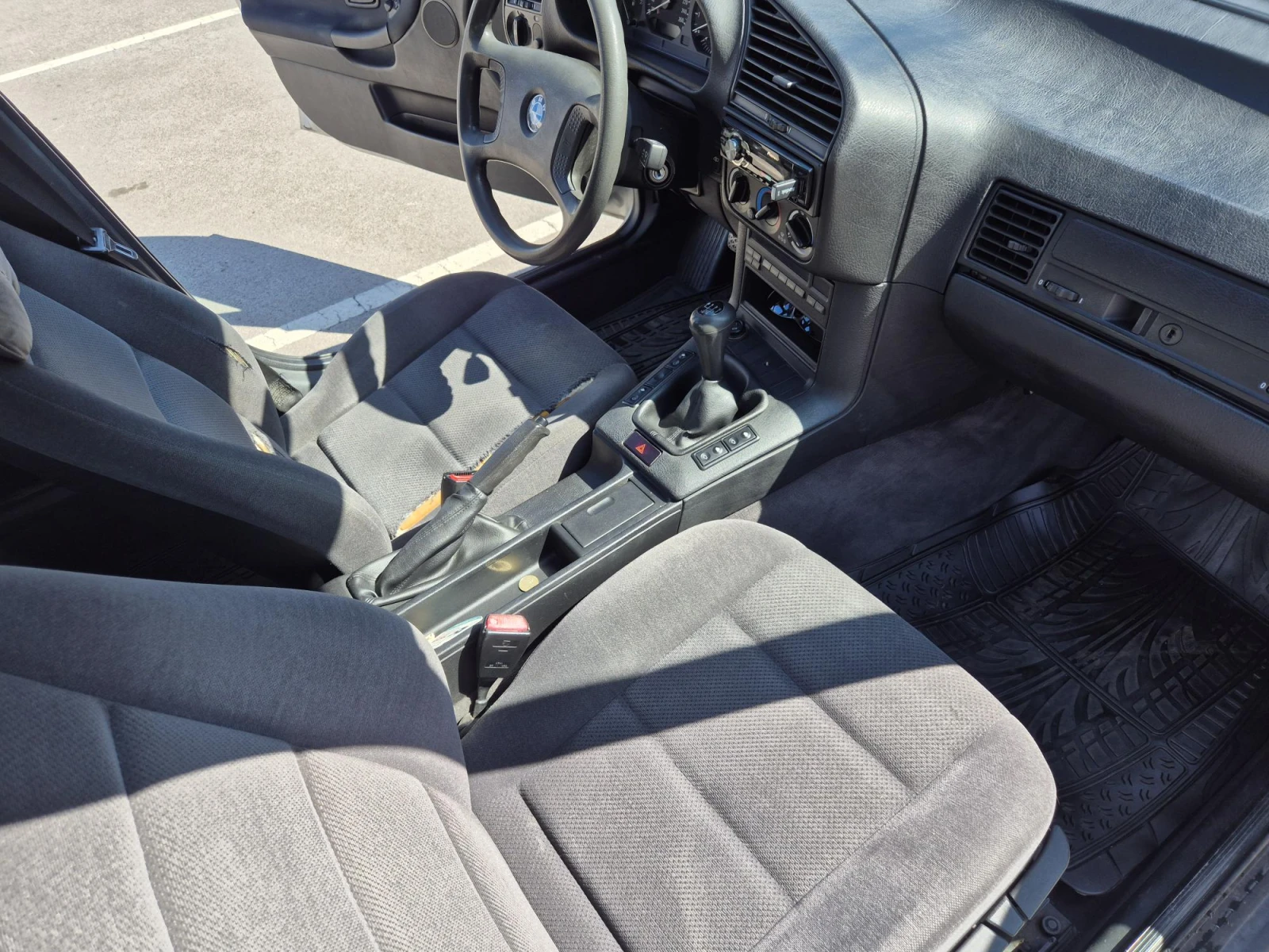 BMW 320, снимка 9 - Автомобили и джипове - 56111475
