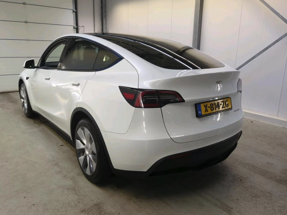 Tesla Model Y Long Range Dual Motor ������ 351 �.� | Mobile.bg � ����������� 4