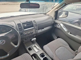 Nissan Navara 2.5Dci 175kc Автоматик, снимка 9