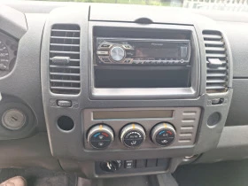 Nissan Navara 2.5Dci 175kc Автоматик, снимка 15