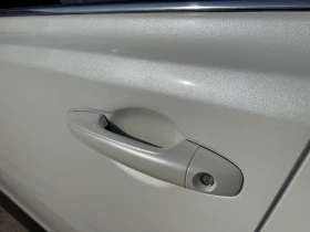 Toyota Rav4 2.5///360Camera///KEYLESS///NAVI///MEMORY///LED/// | Mobile.bg    14