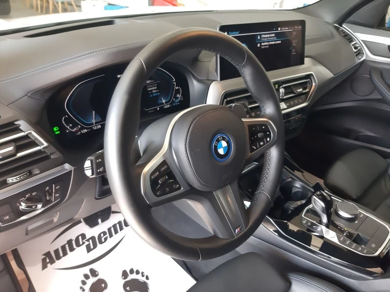 BMW X3 Electrified by i* M-Sport* HUD* Keyless* , снимка 8 - Автомобили и джипове - 41943238