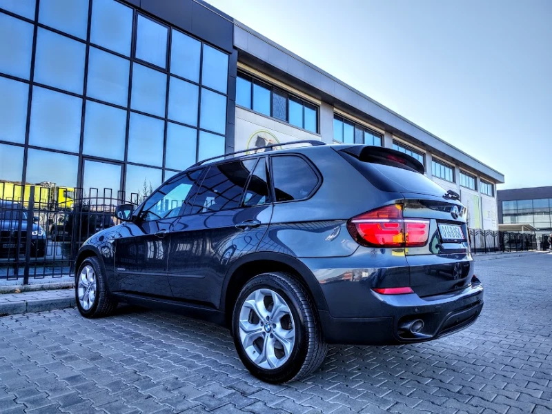 BMW X5 * 3.0 DIESEL* PANORAMA* HEAD UP* FACELIFT* MAX FUL, снимка 2 - Автомобили и джипове - 48132484