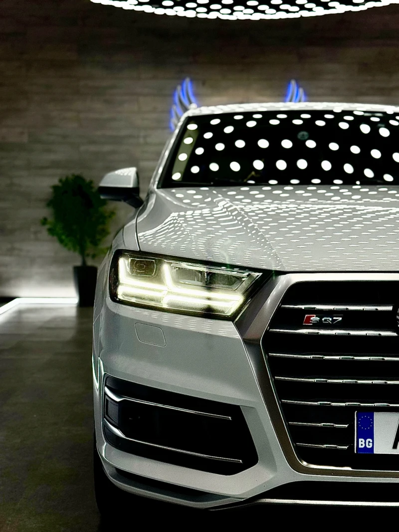Audi Q7 Спешно SQ7* ТОП ! 3.0T* 333kc* 6+ 1 места* , снимка 6 - Автомобили и джипове - 53156941