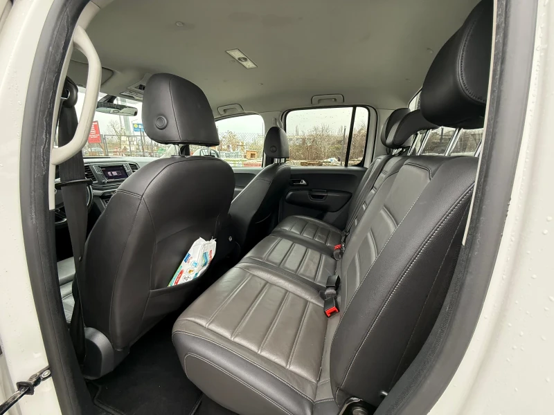 VW Amarok, снимка 10 - Автомобили и джипове - 52645600