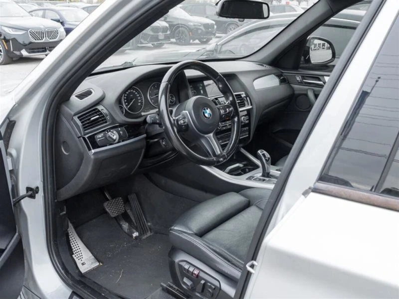 BMW X3 * АВТО КРЕДИТ* ЦЕНА ДО БГ * СЕРВИЗНА ИСТОРИЯ * , снимка 7 - Автомобили и джипове - 52851687