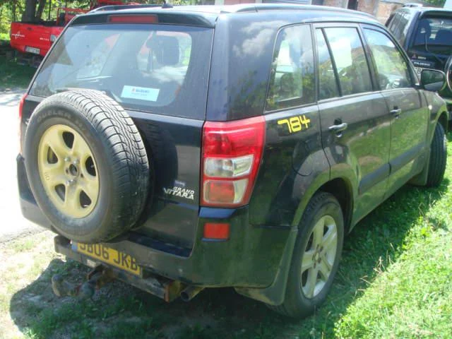 Suzuki Grand vitara 2.0 16V, снимка 3 - Автомобили и джипове - 46834345